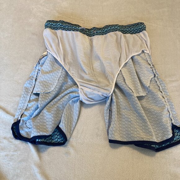 Mister Mr Swim Men's Lined Swim Trunks Bathing Suit Dolphins Size XL EUC - Picture 10 of 11
